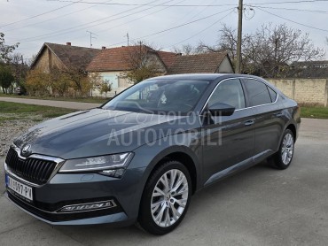 Škoda Superb FUL MATRIX VIR DSG
