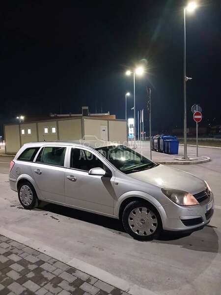 Opel Astra H 