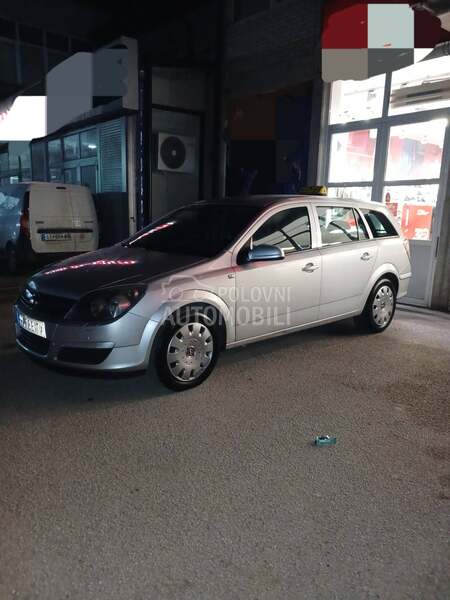 Opel Astra H 