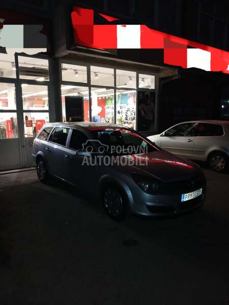 Opel Astra H 
