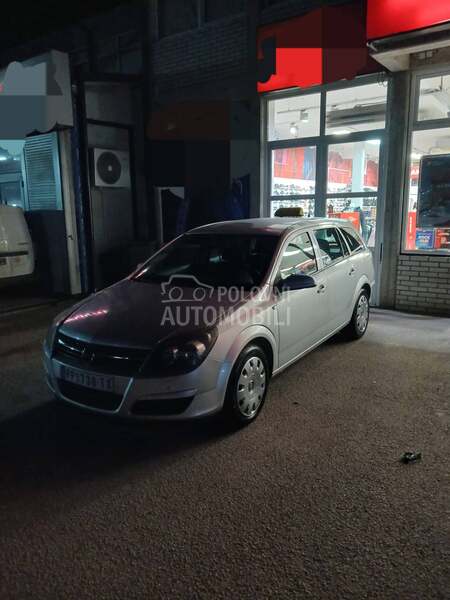 Opel Astra H 