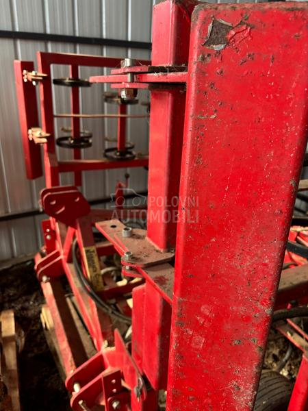 Tanjirača Komerc 5555