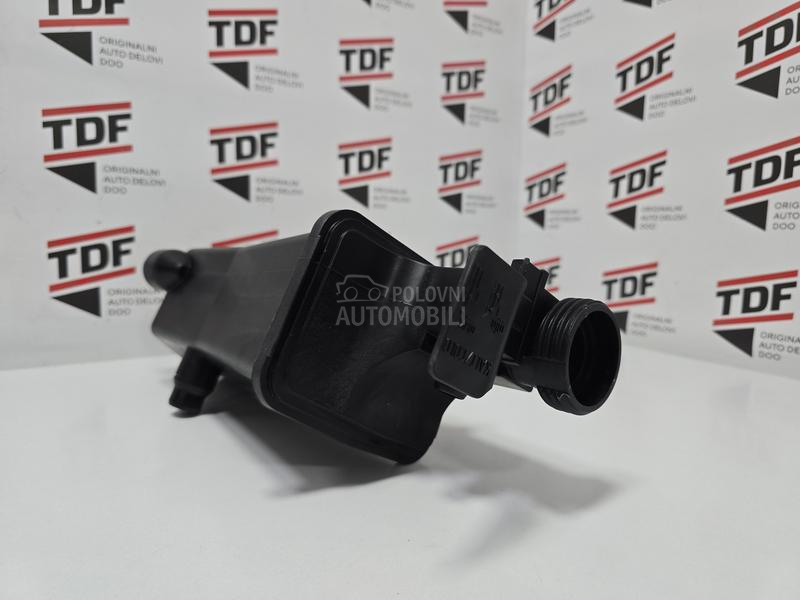 Boca za antifriz E46 E83