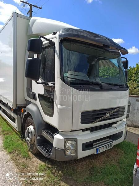 Volvo FL240