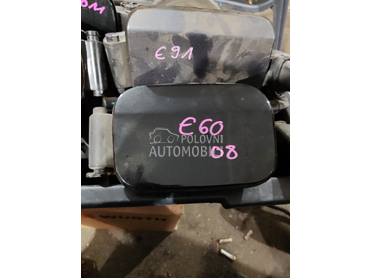 poklopac rezervoara za BMW Serija 5 od 2003. do 2010. god.