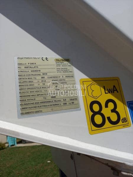 Nissan CapStar NT 400