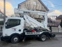 Nissan CapStar NT 400 