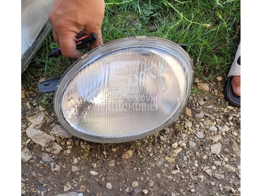 Levi far za Toyota Corolla