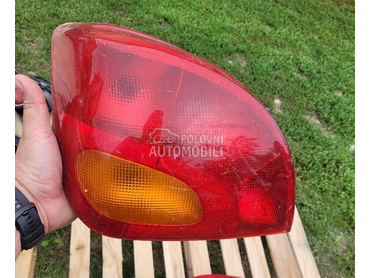 Levi stop za Ford Fiesta