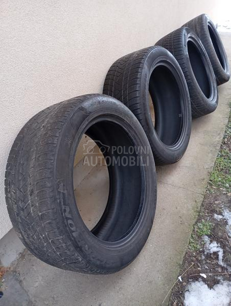 Pirelli 285/45 R20 Zimska
