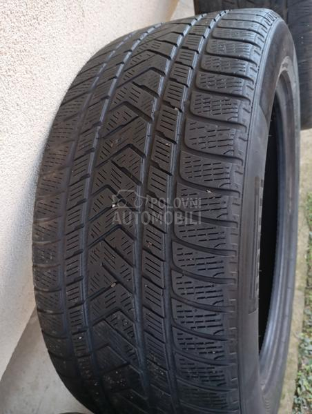 Pirelli 285/45 R20 Zimska