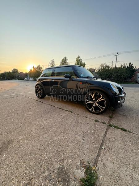 MINI Cooper 1.6