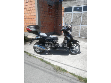 Aprilia Scarabeo 250ie