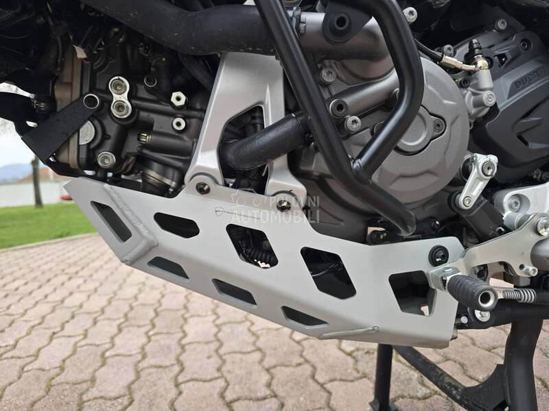 Ducati Desert X Discovery