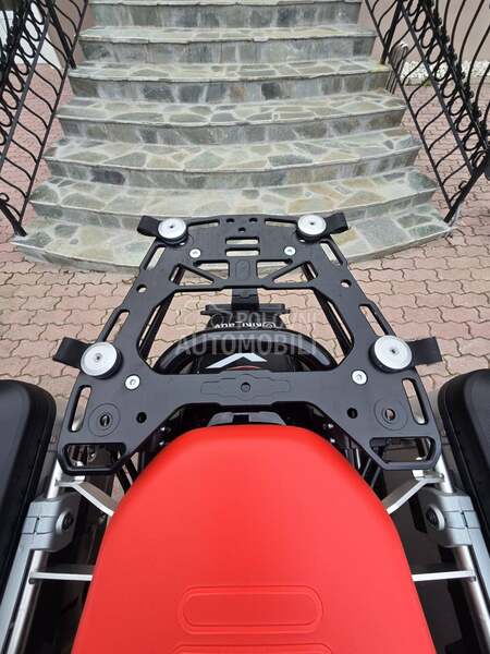 Ducati Desert X Discovery