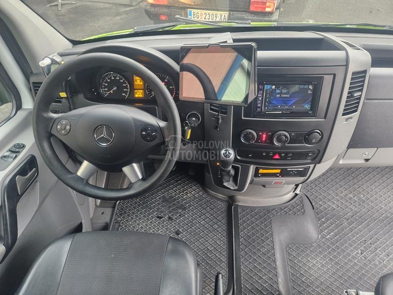 Mercedes Benz Sprinter