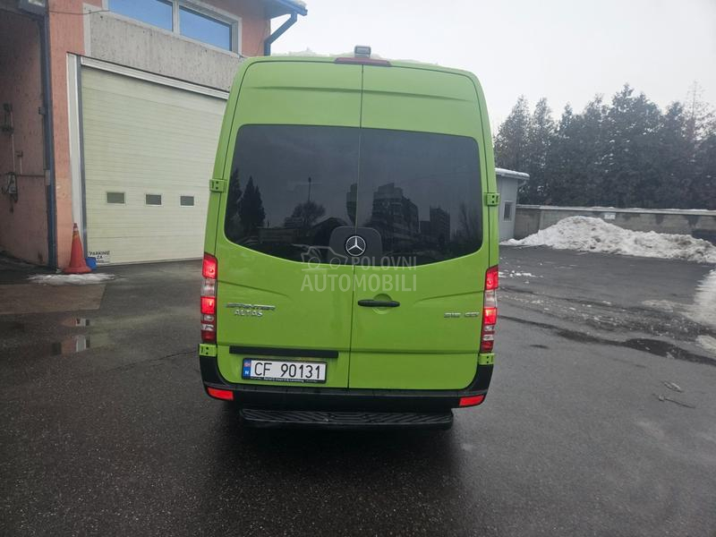 Mercedes Benz Sprinter