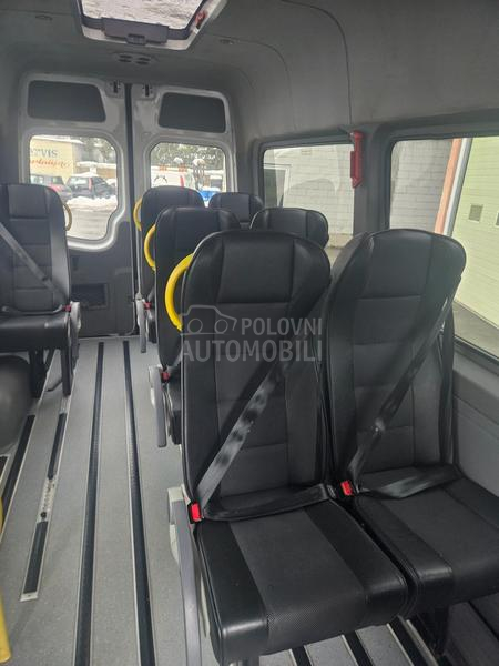 Mercedes Benz Sprinter