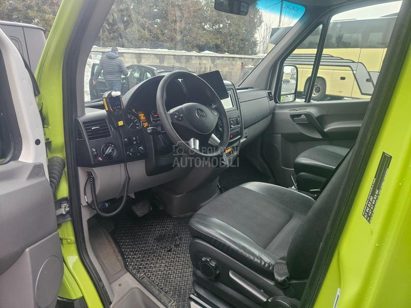 Mercedes Benz Sprinter