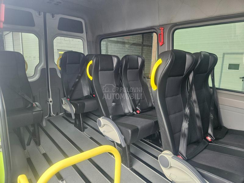 Mercedes Benz Sprinter