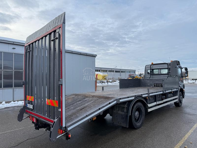 Mercedes Benz Atego 1828