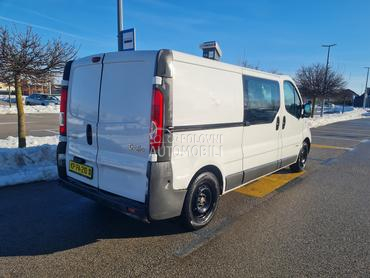 Renault Trafic 2.0cdti 6Sed long