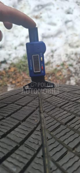 Nankang 215/55 R16 Zimska