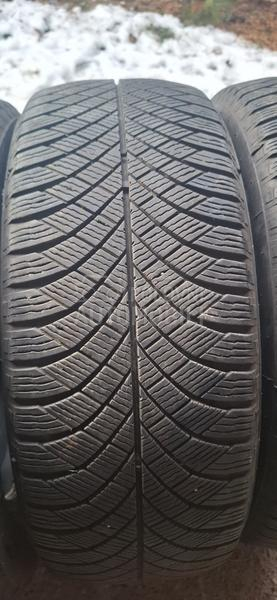 Nankang 215/55 R16 Zimska