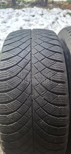 Nankang 215/55 R16 Zimska