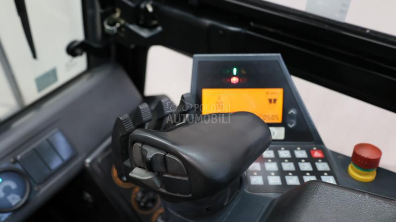 Jungheinrich TFG 320s