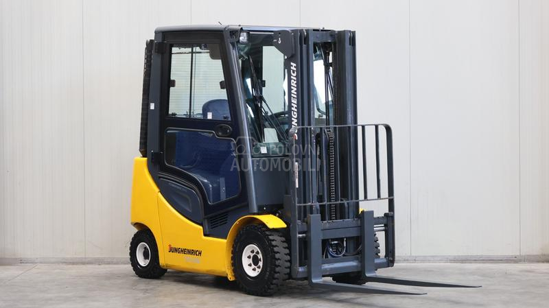 Jungheinrich TFG 320s