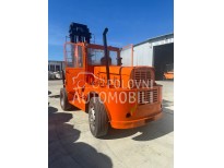 Same Scania 15t nosi 