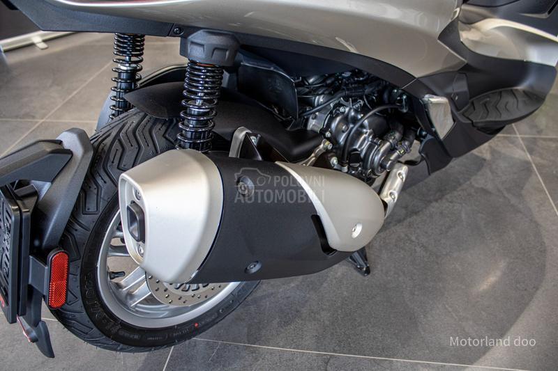 Piaggio Beverly 300 hpe