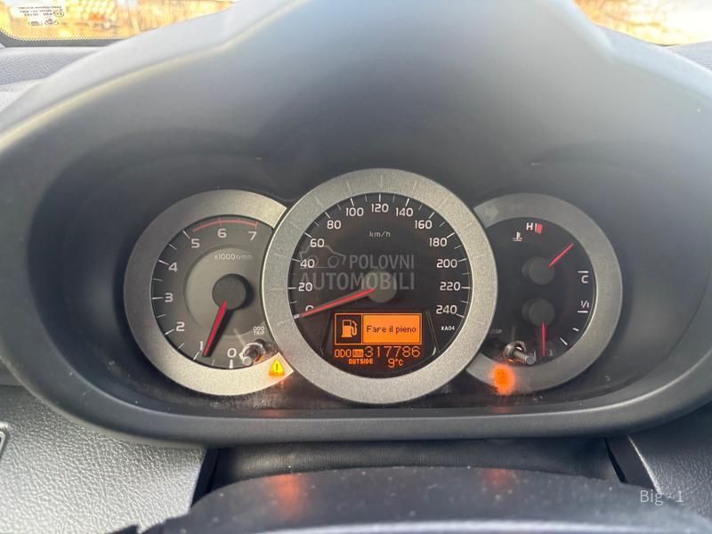 Toyota RAV 4 2.2 D4D