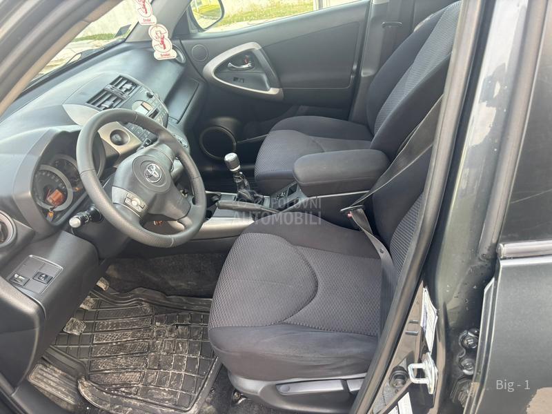 Toyota RAV 4 2.2 D4D