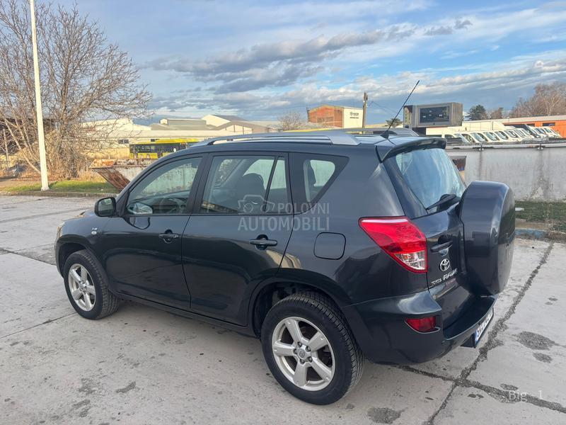 Toyota RAV 4 2.2 D4D