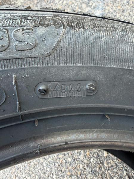 Taurus 225/55 R17 Zimska