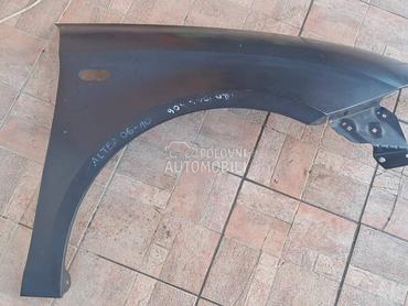 DESNO KRILO za Seat Altea, Altea XL od 2004. do 2010. god.