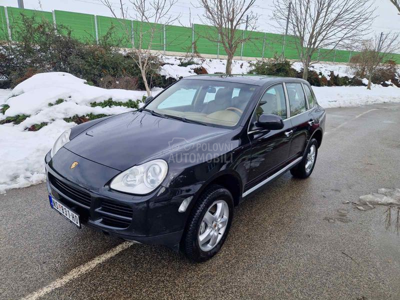 Porsche Cayenne 