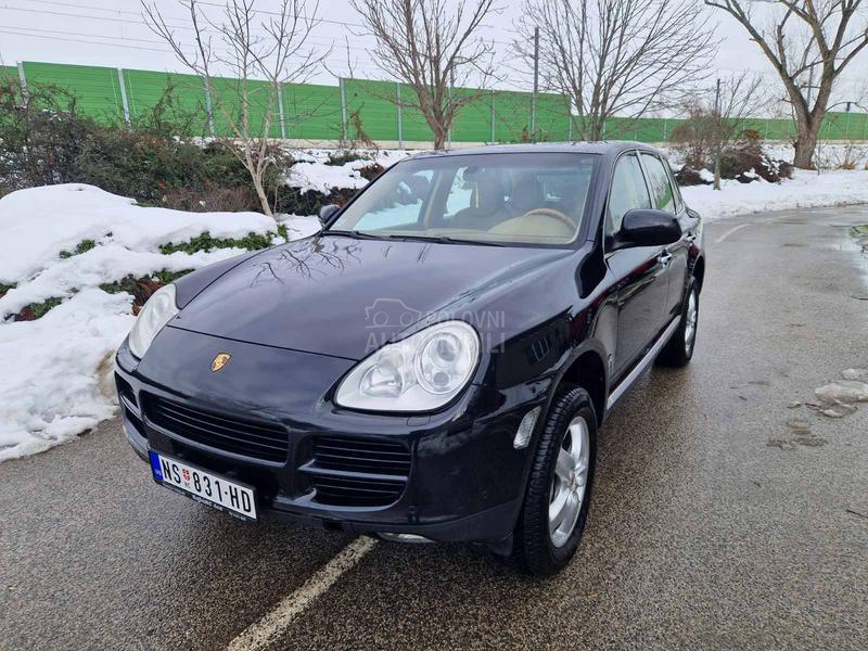 Porsche Cayenne 