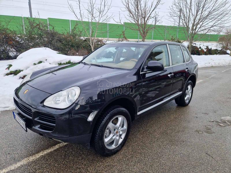 Porsche Cayenne 