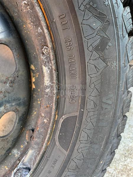Semperit 205/65 R16 Zimska