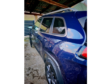 Jeep Cherokee LIMITED KL ZAM..