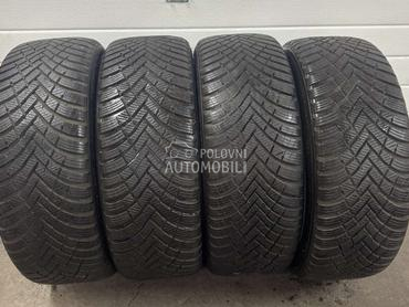 Hankook 225/45 R17 Zimska