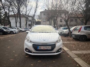 Peugeot 208 1.6 blue hdi