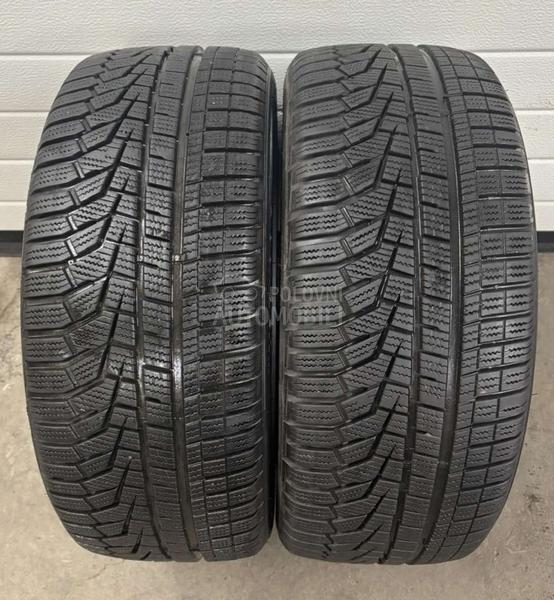 Hankook 225/45 R17 Zimska