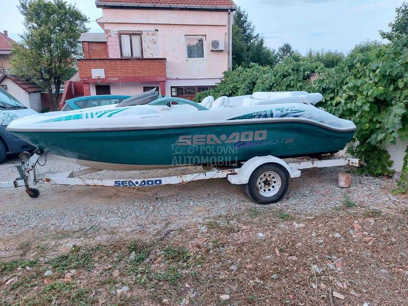Sea-Doo challenger