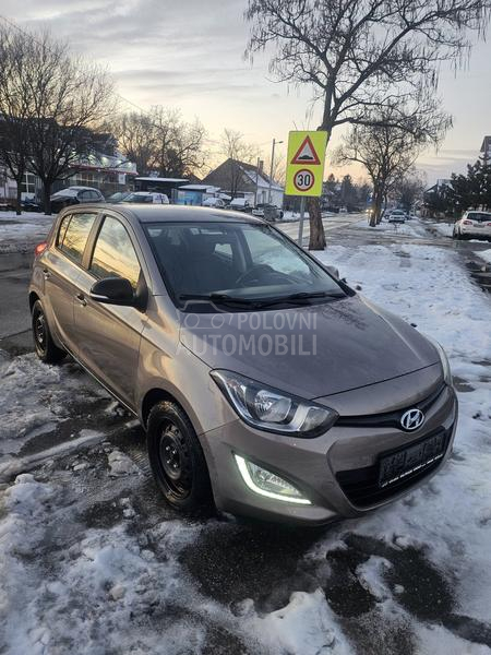 Hyundai i20 1.2b