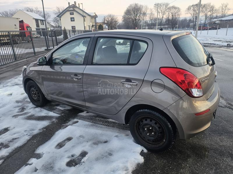 Hyundai i20 1.2b