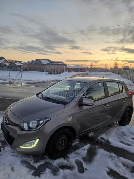 Hyundai i20 1.2b